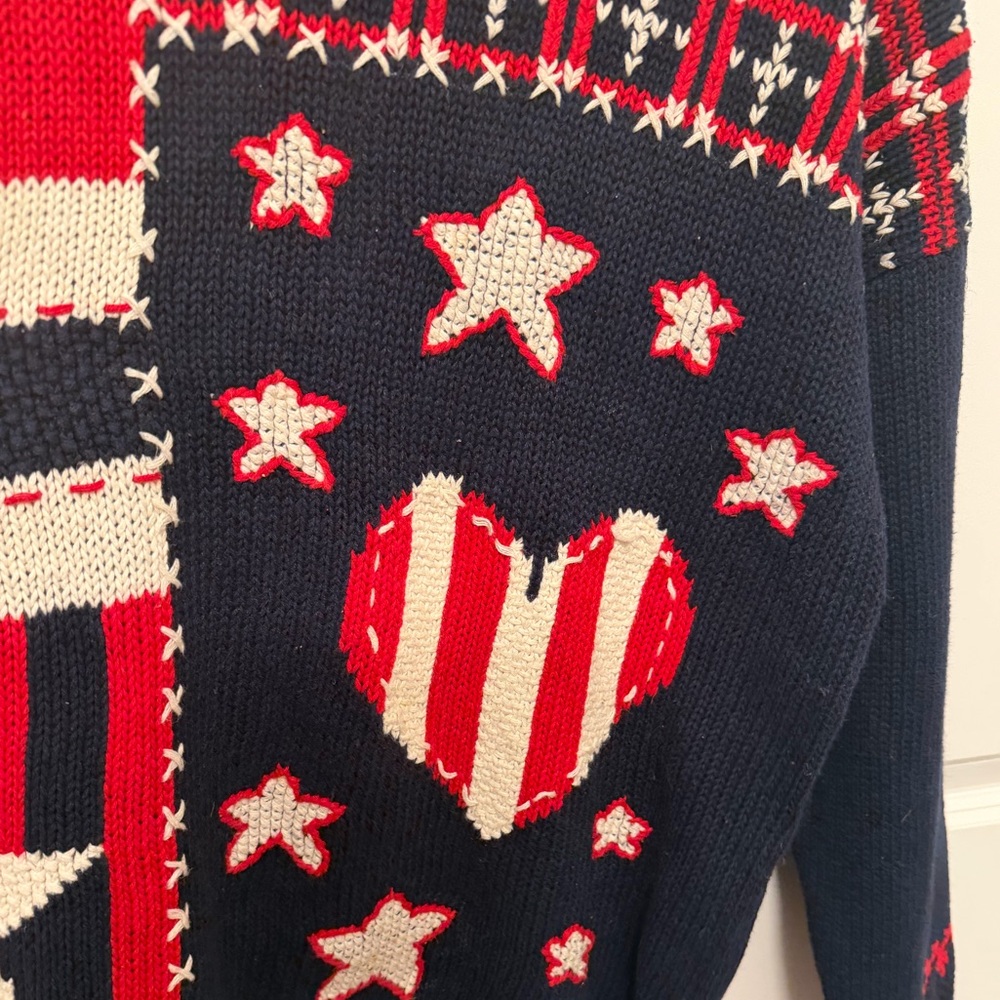 Vintage Women’s Ninon de Lenclos Patriotic Flag Knit Sweater size large Stars - Picture 6 of 8